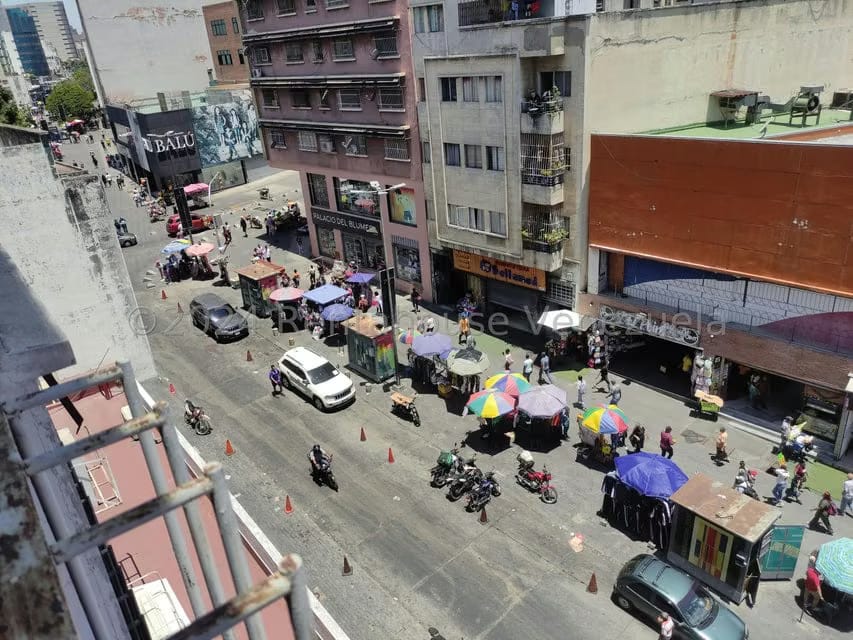 Comercial (Oficina) en Venta en Sabana Grande, Distrito Metropolitano - 25