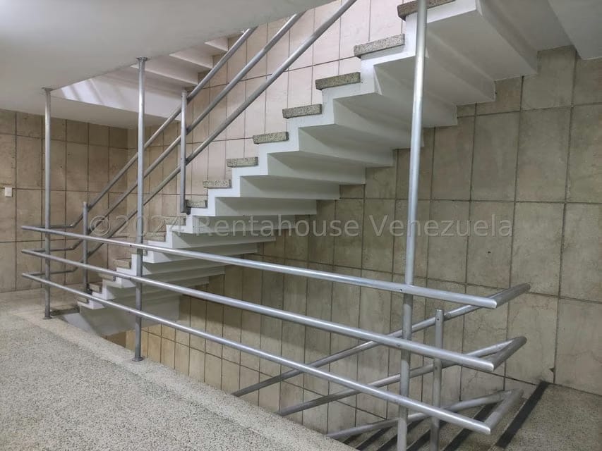 Comercial (Oficina) en Venta en Sabana Grande, Distrito Metropolitano - 5
