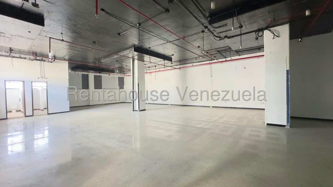 Comercial (Galpon - Deposito) en Alquiler en Boleita Norte, Distrito Metropolitano - 13