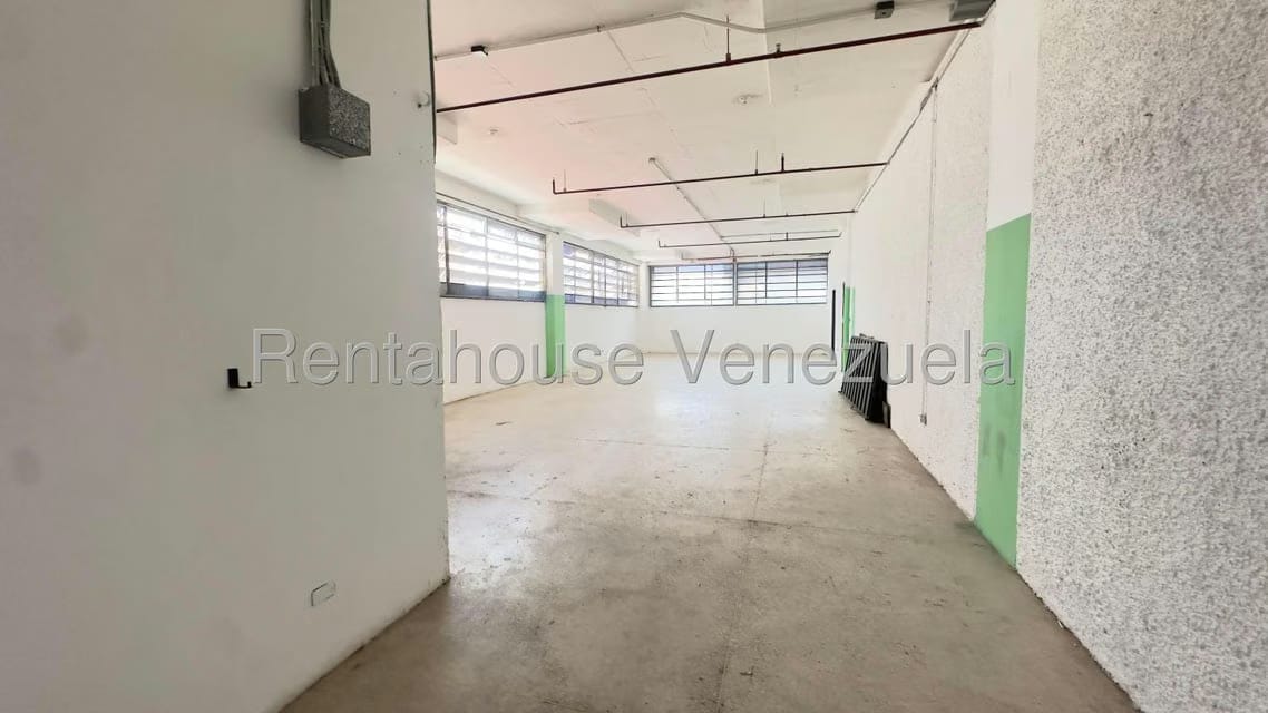 Comercial (Galpon - Deposito) en Alquiler en Boleita Norte, Distrito Metropolitano - 4