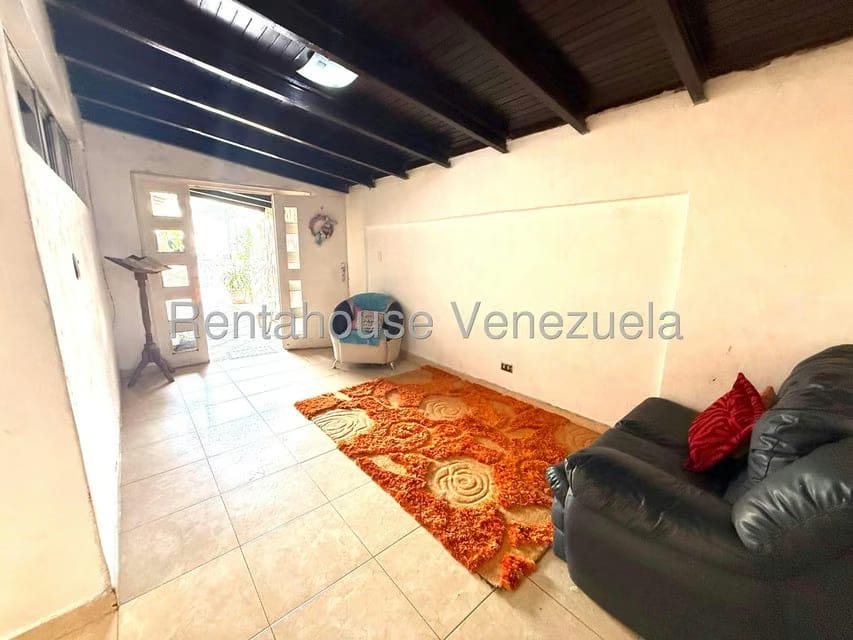 Casa (1 Nivel) en Venta en El Cafetal, Distrito Metropolitano - 25