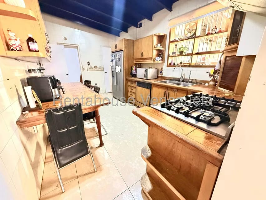Casa (1 Nivel) en Venta en El Cafetal, Distrito Metropolitano - 33