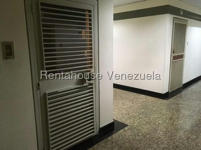 Comercial (Oficina) en Alquiler en Los Ruices, Distrito Metropolitano - 16