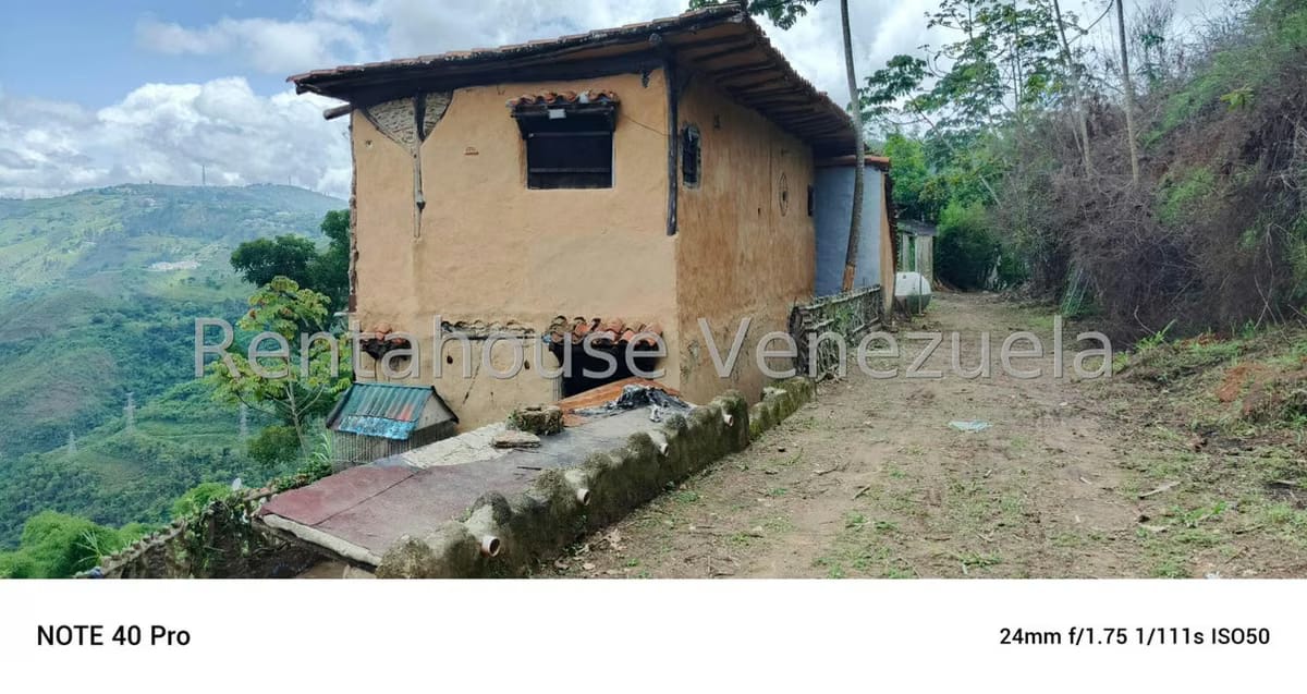 Terreno (Comercial) en Venta en Gavilan, Distrito Metropolitano - 2