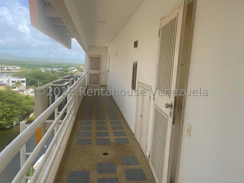 Apartamento (1 Nivel) en Venta en Puerto Encantado, Miranda - 8