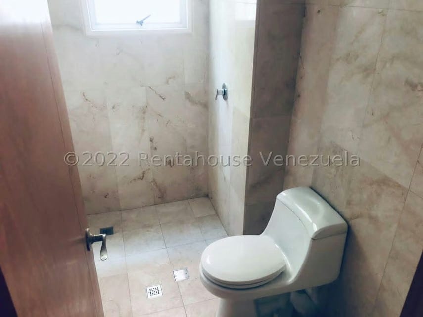 Apartamento (1 Nivel) en Venta en Campo Alegre, Distrito Metropolitano - 18