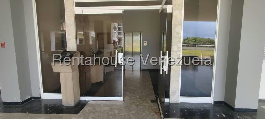 Apartamento (1 Nivel) en Venta en Los Samanes, Distrito Metropolitano - 11