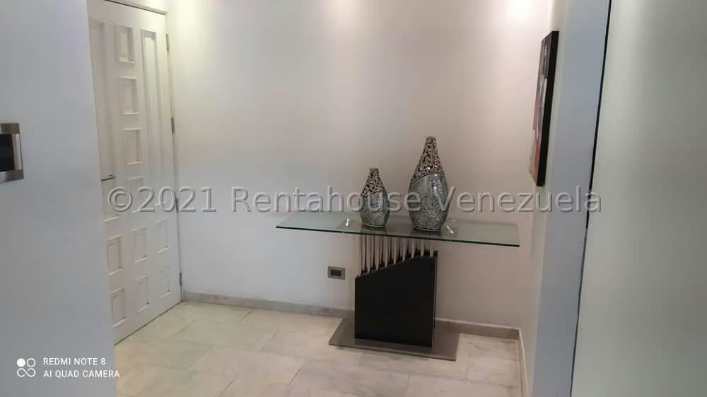 Apartamento (1 Nivel) en Venta en Los Samanes, Distrito Metropolitano - 13