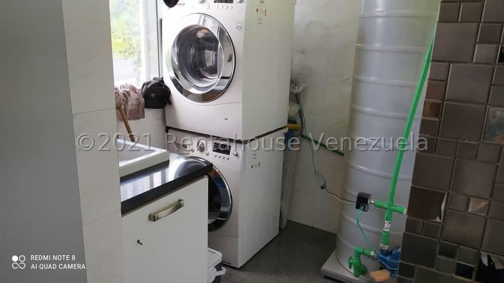 Apartamento (1 Nivel) en Venta en Los Samanes, Distrito Metropolitano - 24