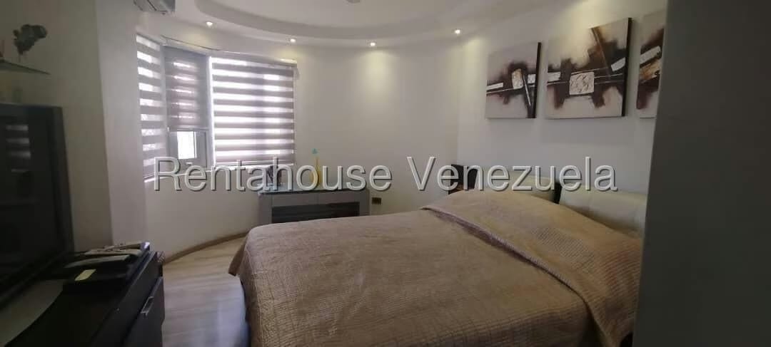 Apartamento (1 Nivel) en Venta en Los Samanes, Distrito Metropolitano - 26