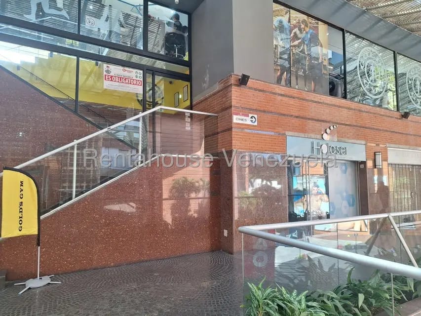 Comercial (Local Comercial) en Alquiler en La Castellana, Distrito Metropolitano - 4