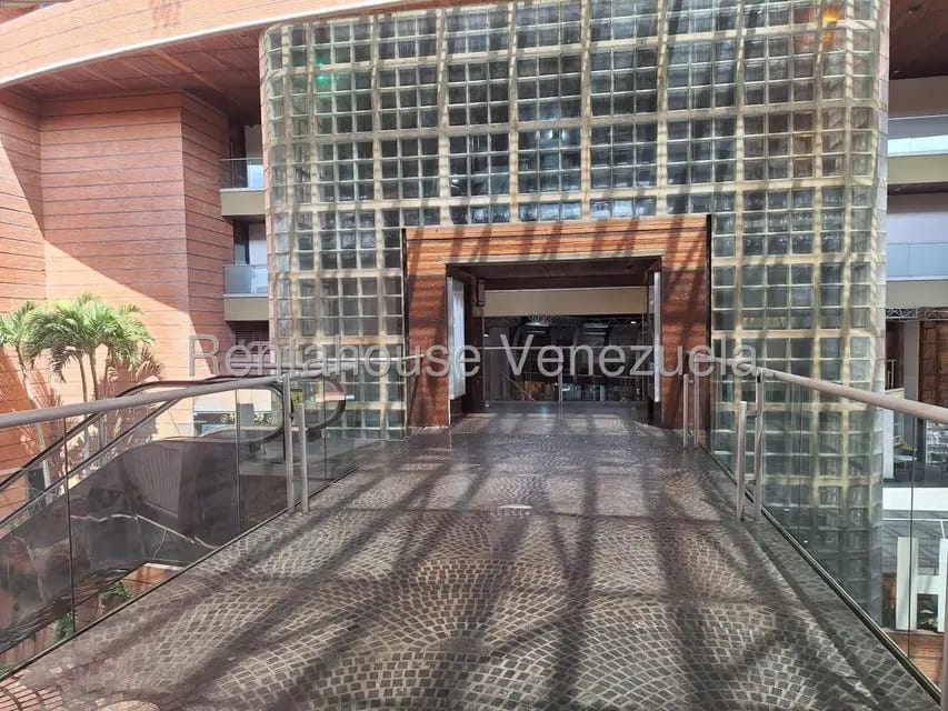 Comercial (Local Comercial) en Alquiler en La Castellana, Distrito Metropolitano - 5