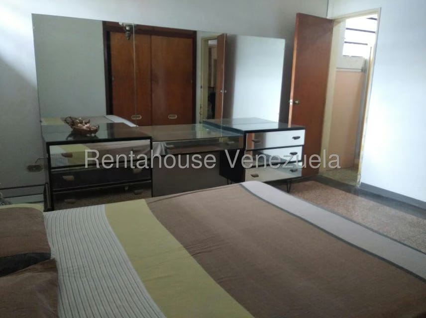 Casa (Duplex) en Venta en La Paz, Distrito Metropolitano - 22