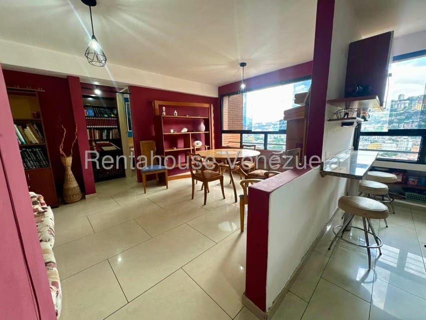 Apartamento (1 Nivel) en Alquiler en Valle Abajo, Distrito Metropolitano - 4