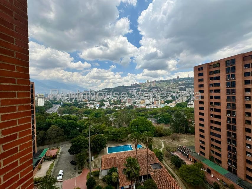 Apartamento (1 Nivel) en Alquiler en Valle Abajo, Distrito Metropolitano - 6