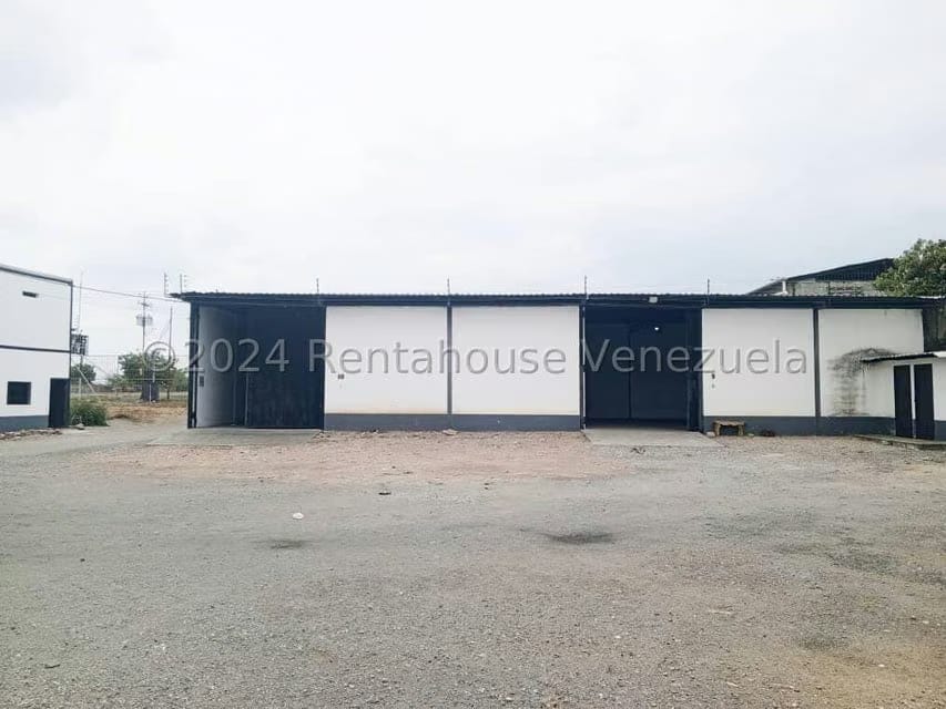Comercial (Galpon - Deposito) en Alquiler en Parroquia Juan de Villegas, Lara - 12