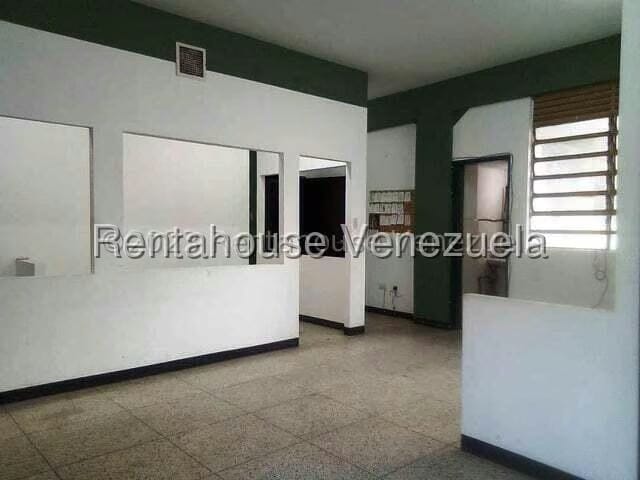 Comercial (Oficina) en Alquiler en Parroquia Catedral, Distrito Metropolitano - 6