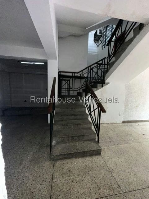 Comercial (Edificio) en Alquiler en San Martin, Distrito Metropolitano - 5