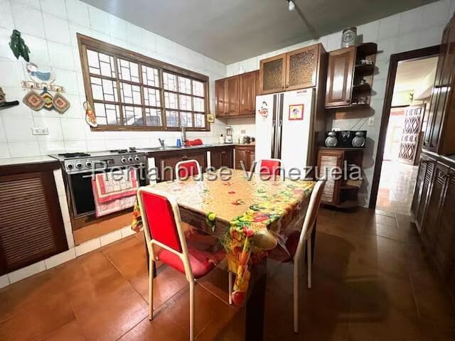 Casa (Multipes Niveles) en Venta en Pomarosa, Miranda - 14