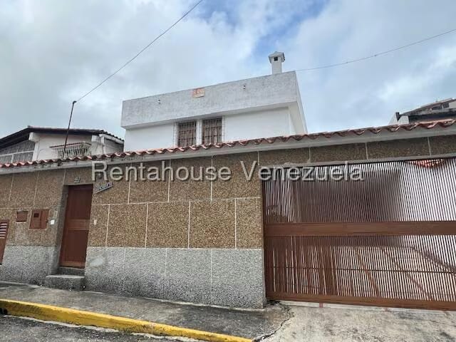 Casa (Multipes Niveles) en Venta en Pomarosa, Miranda - 28