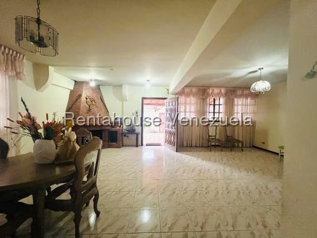 Casa (Multipes Niveles) en Venta en Pomarosa, Miranda - 30