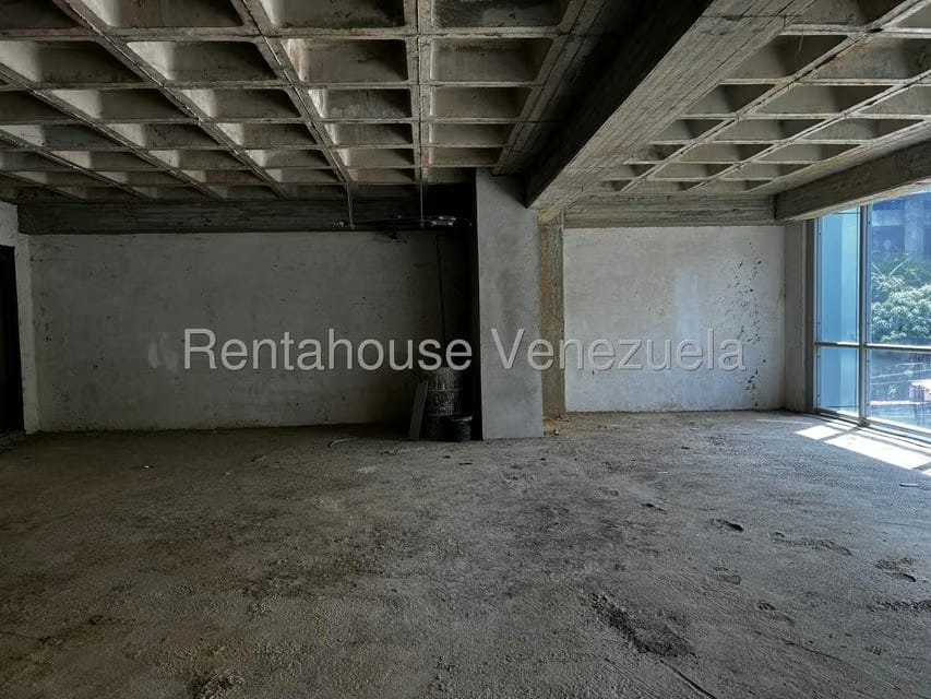 Comercial (Oficina) en Alquiler en Los Naranjos del Cafetal, Distrito Metropolitano - 11