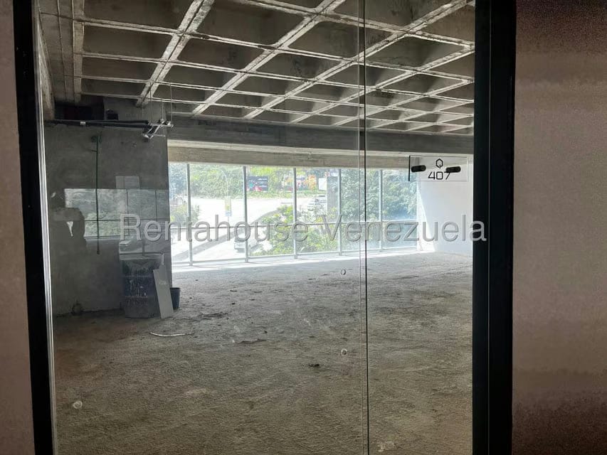 Comercial (Oficina) en Alquiler en Los Naranjos del Cafetal, Distrito Metropolitano - 9