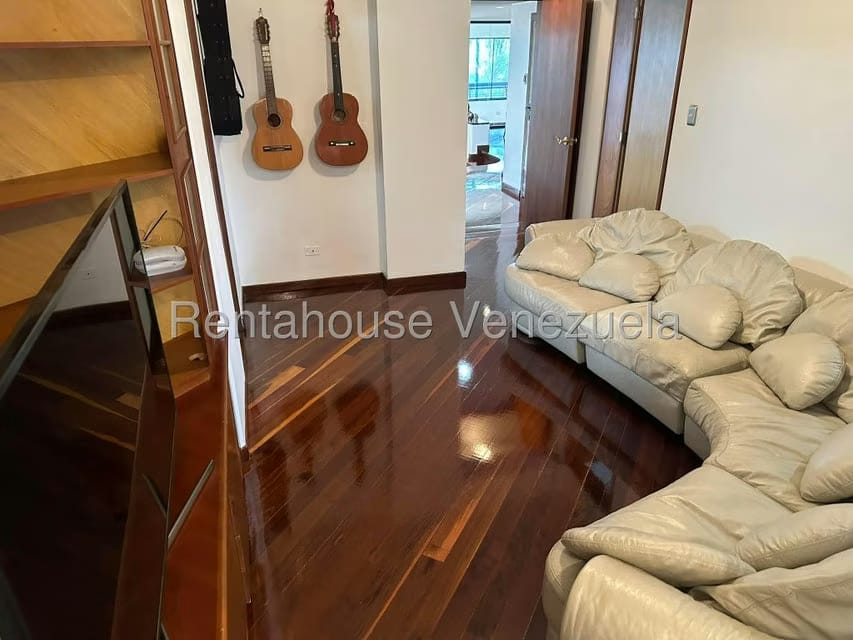 Apartamento (1 Nivel) en Venta en Colinas de Valle Arriba, Distrito Metropolitano - 22