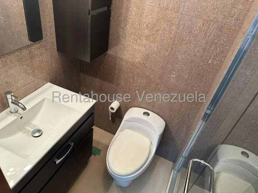 Apartamento (1 Nivel) en Venta en Colinas de Valle Arriba, Distrito Metropolitano - 25