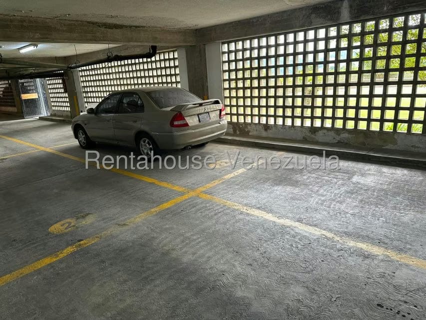 Apartamento (1 Nivel) en Venta en Colinas de Valle Arriba, Distrito Metropolitano - 35