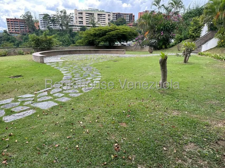 Apartamento (1 Nivel) en Venta en Colinas de Valle Arriba, Distrito Metropolitano - 36