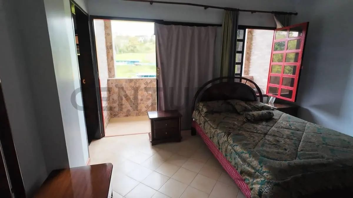 Casa en venta de tres niveles en Merida - 25