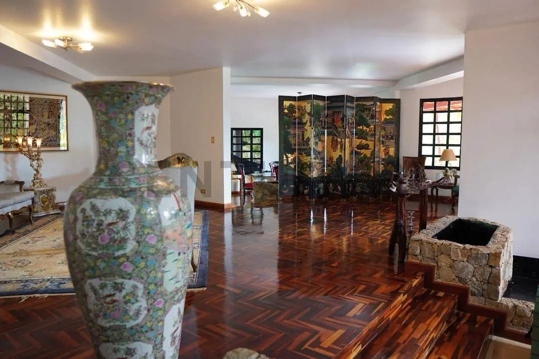 Casa en venta de tres niveles en Merida - 6