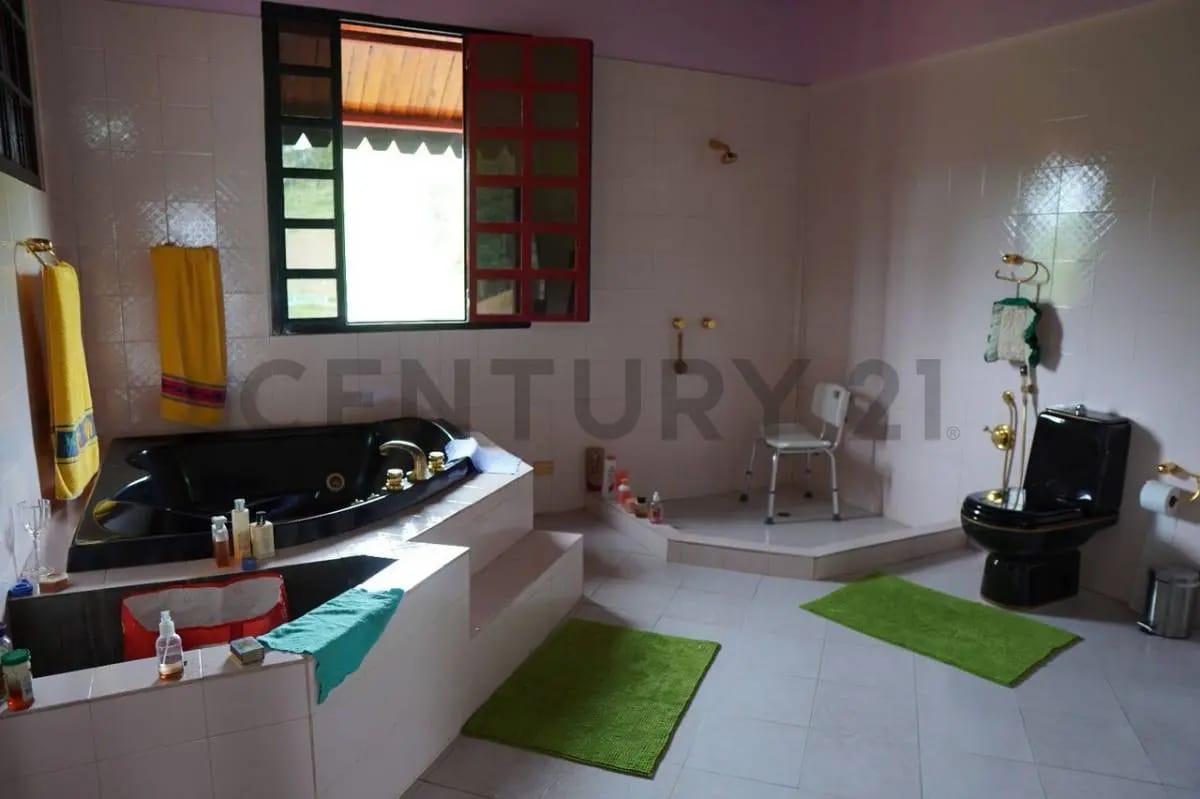 Casa en venta de tres niveles en Merida - 10