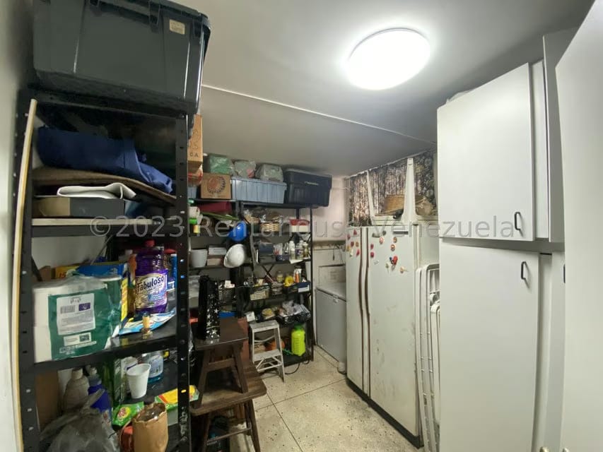 Casa (Duplex) en Venta en Chuao, Distrito Metropolitano - 2