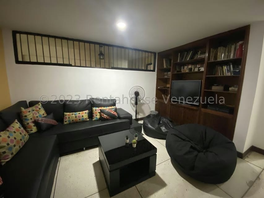 Casa (Duplex) en Venta en Chuao, Distrito Metropolitano - 24