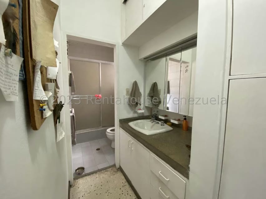 Casa (Duplex) en Venta en Chuao, Distrito Metropolitano - 28