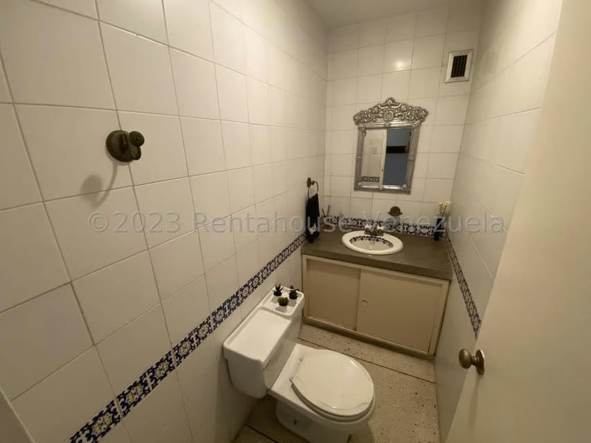 Casa (Duplex) en Venta en Chuao, Distrito Metropolitano - 6