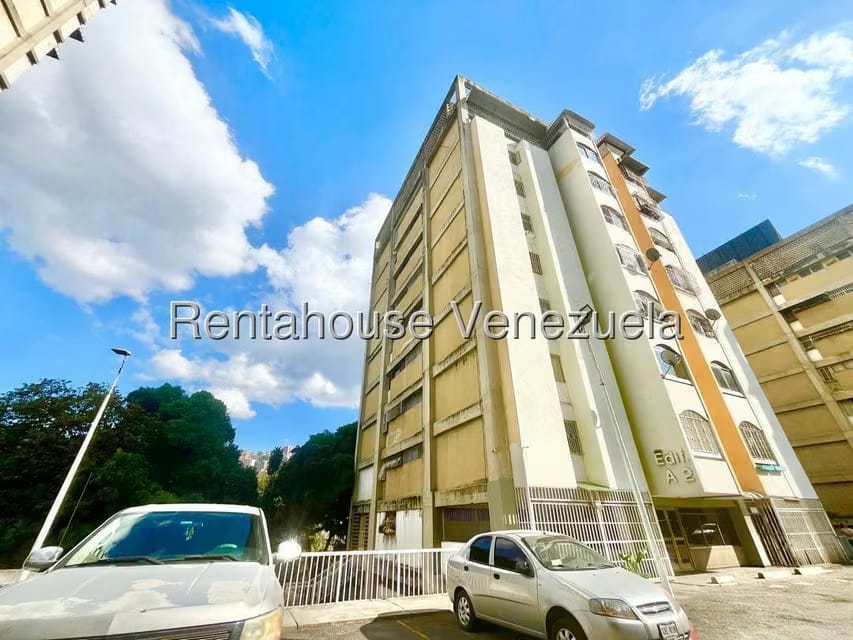 Apartamento (1 Nivel) en Alquiler en Valle Abajo, Distrito Metropolitano