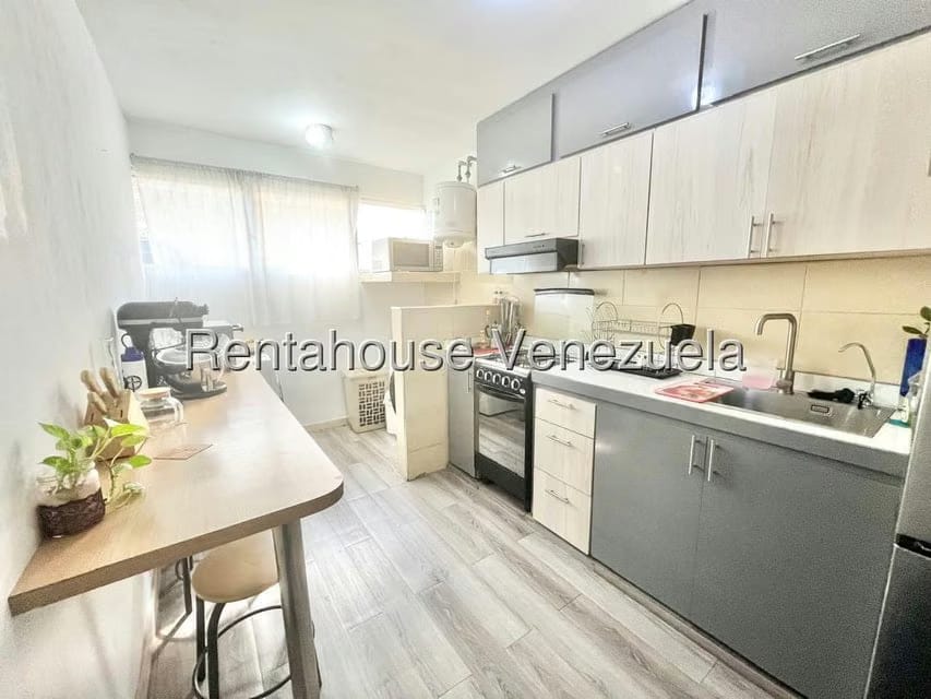Apartamento (1 Nivel) en Alquiler en Valle Abajo, Distrito Metropolitano - 15