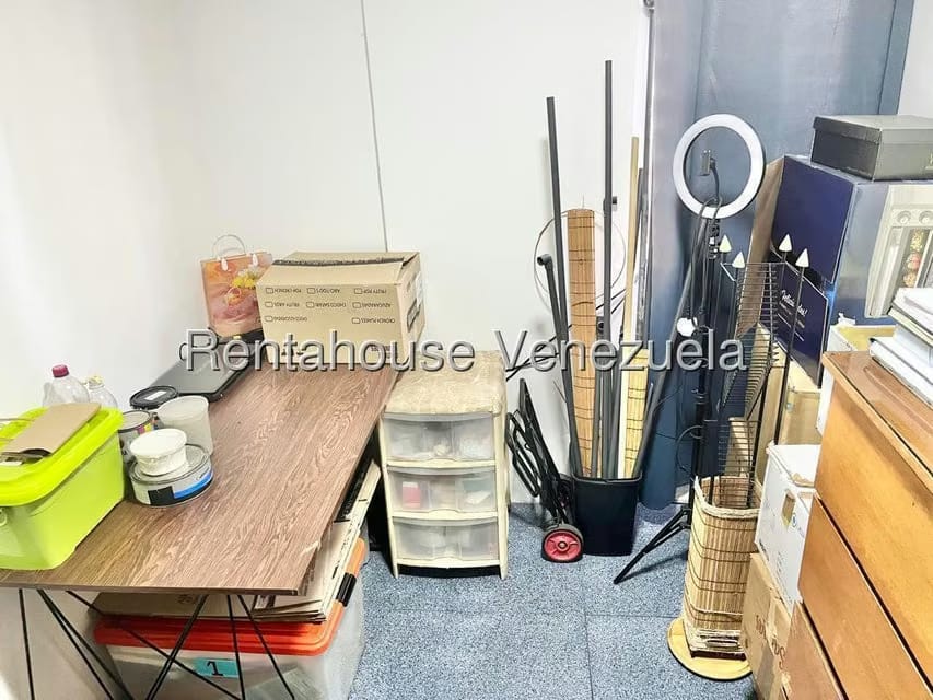 Apartamento (1 Nivel) en Alquiler en Valle Abajo, Distrito Metropolitano - 20