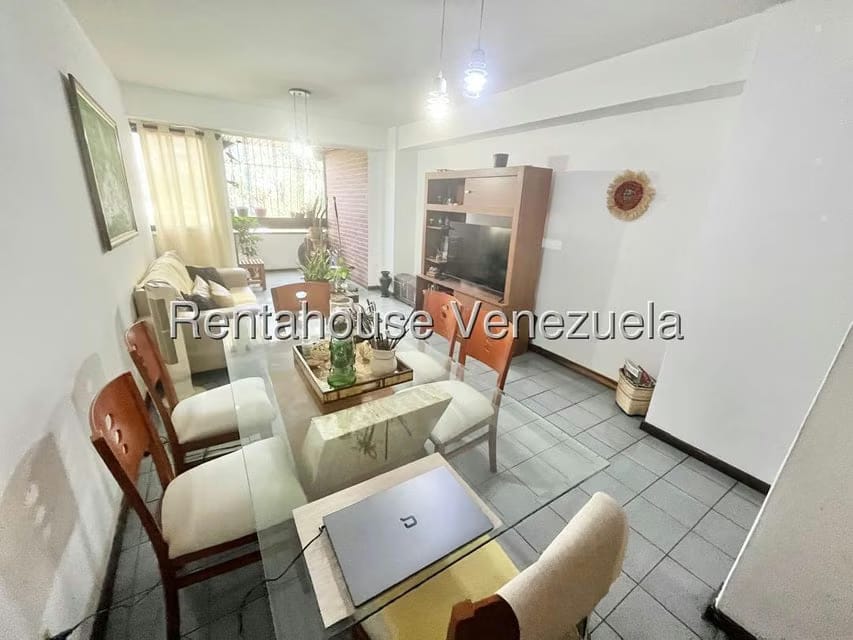 Apartamento (1 Nivel) en Alquiler en Valle Abajo, Distrito Metropolitano - 7