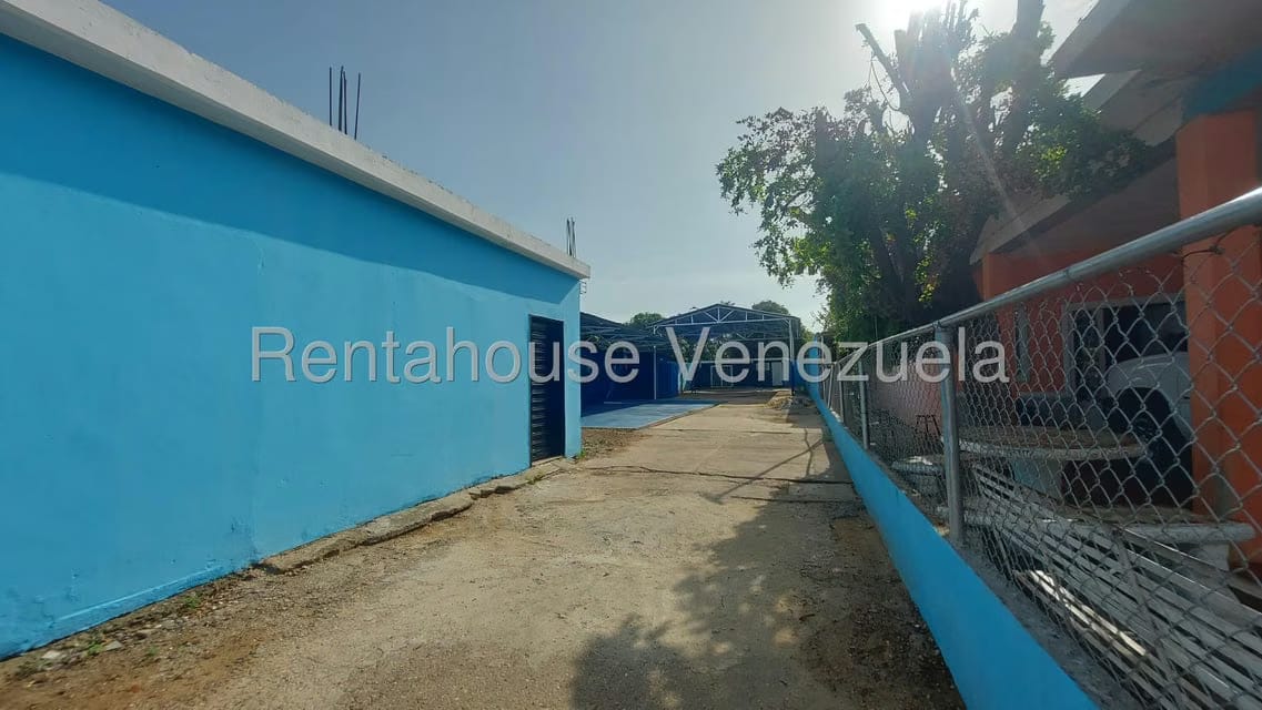 Comercial (Local Comercial) en Venta en Avenida 32, Zulia - 9