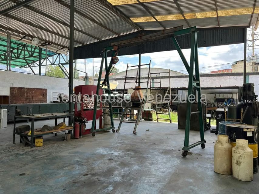 Comercial (Galpon - Deposito) en Alquiler en Guatire, Miranda - 11