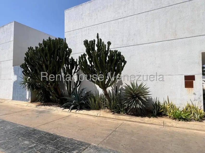 Casa (Multipes Niveles) en Venta en Sector La Floresta, Falcon - 23