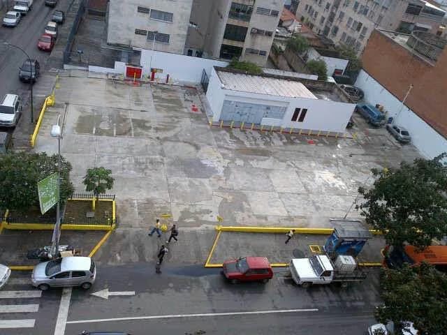 Terreno (Comercial) en Venta en Bello Monte, Distrito Metropolitano