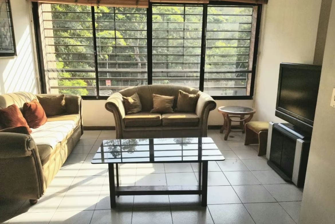 EXCTE. APTO. EN LA MEJOR ZONA DE CARACAS EN VENTA - 6