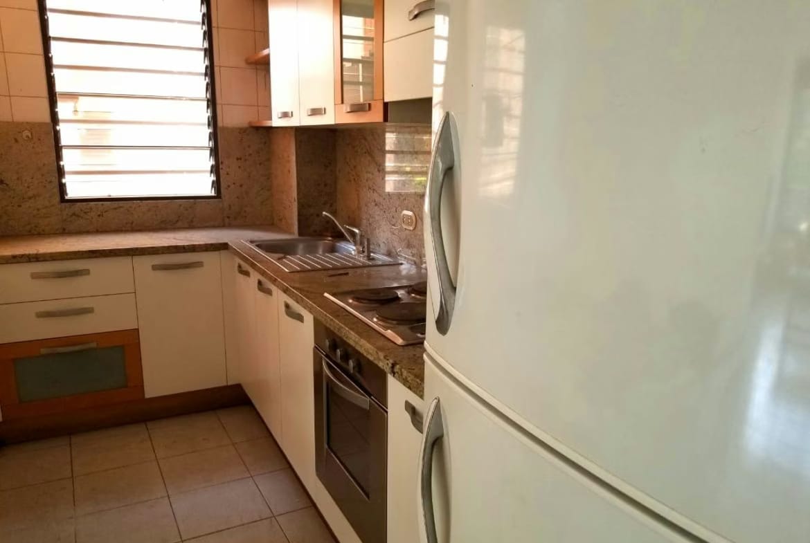 EXCTE. APTO. EN LA MEJOR ZONA DE CARACAS EN VENTA - 8
