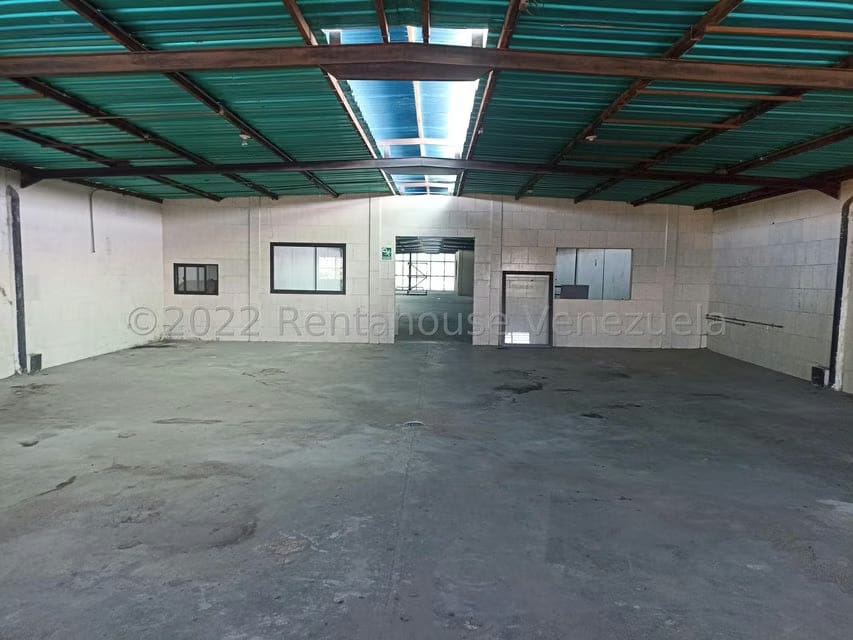 Comercial (Edificio) en Venta en Avenida Constitucion, Aragua - 44
