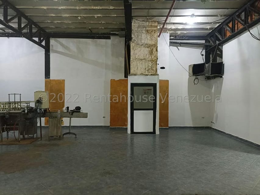 Comercial (Edificio) en Venta en Avenida Constitucion, Aragua - 9